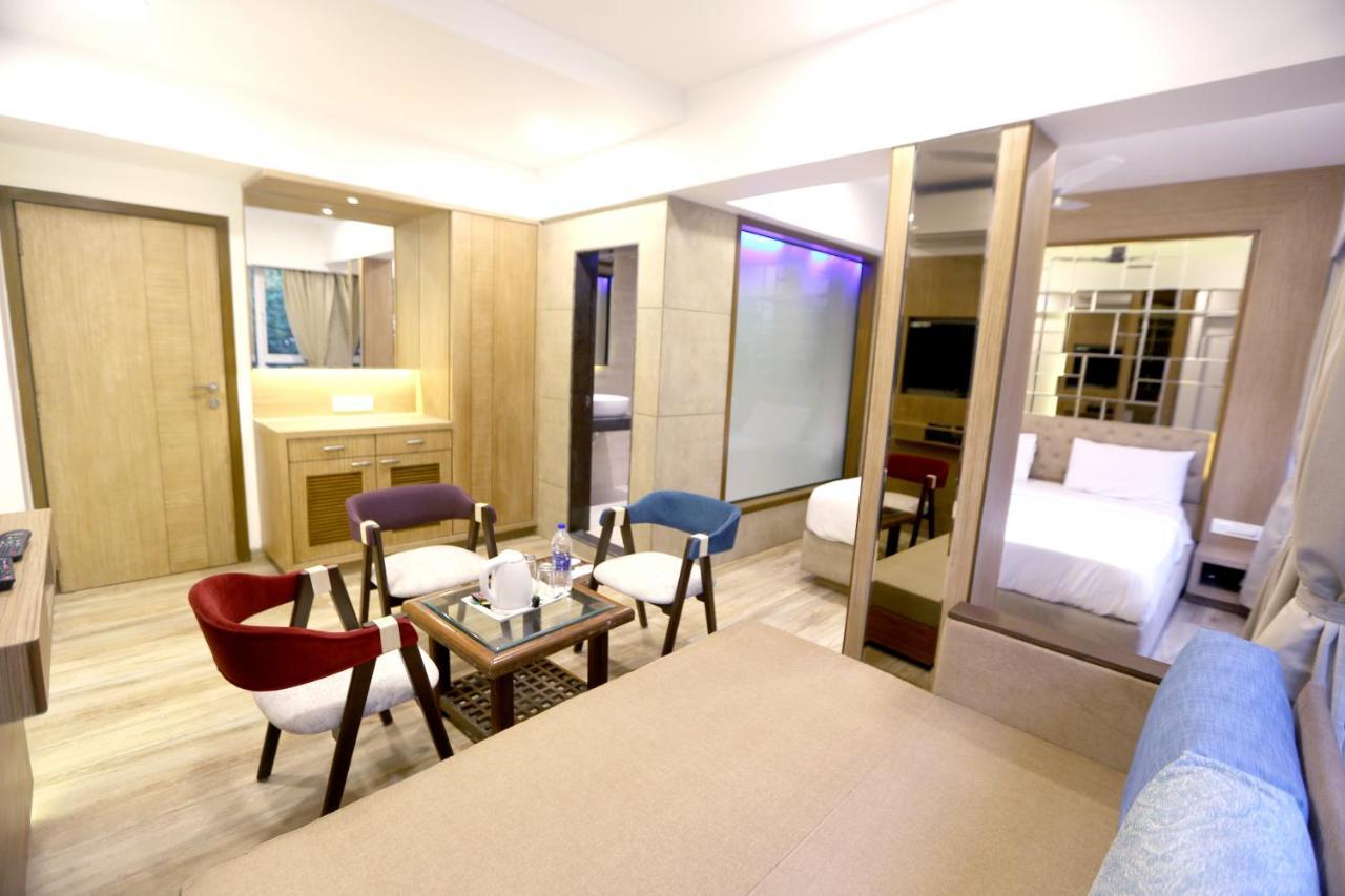 Hotel Sa Residency 미라 뱌라다 외부 사진